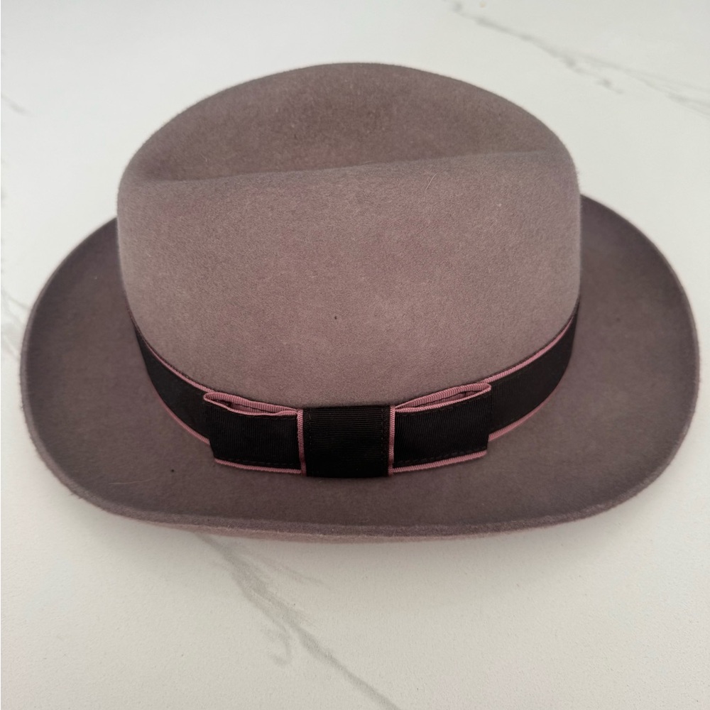 Grey sued Christys fedora hat